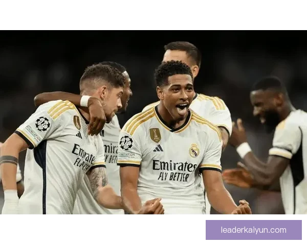 欧冠联赛中皇马与拜仁的对决备受期待，双方状态持续提升。